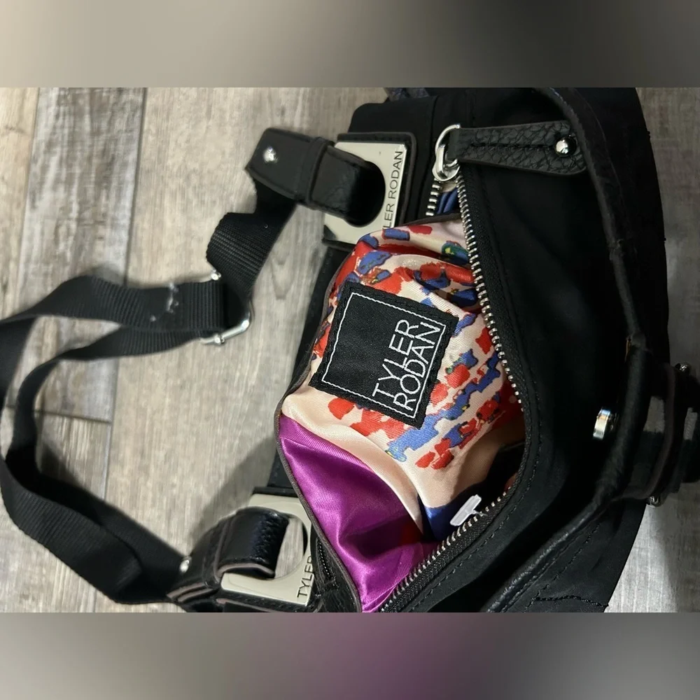 Tyler Rodan black and grey Cross body purse bag